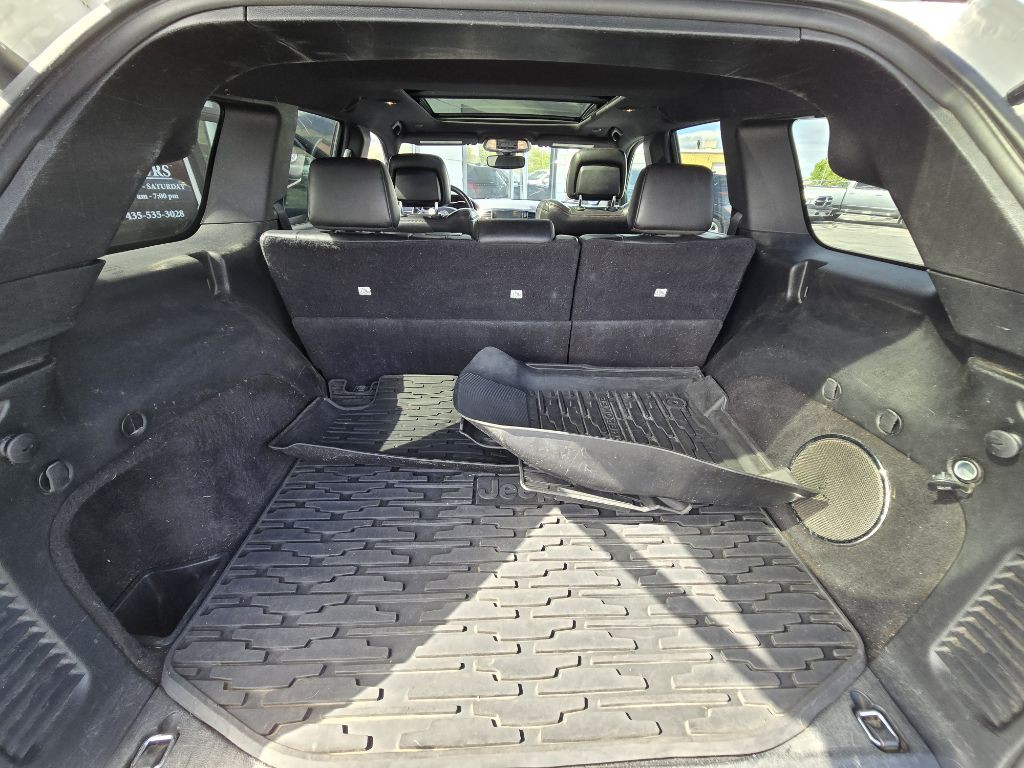 2019 Jeep Grand Cherokee Image 16