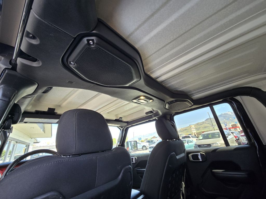 2020 Jeep Gladiator Image 25