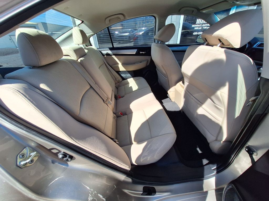 2017 Subaru Legacy Image 26