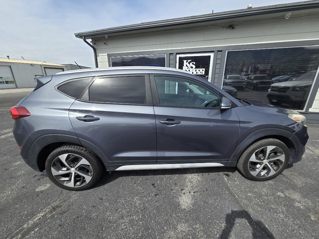 2017 Hyundai Tucson Image 2