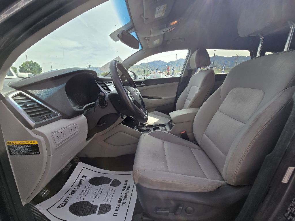 2017 Hyundai Tucson Image 9