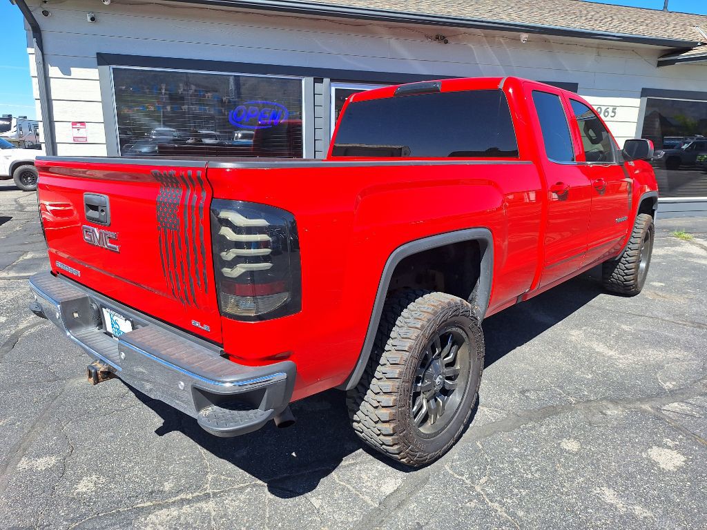 2018 GMC Sierra Image 3