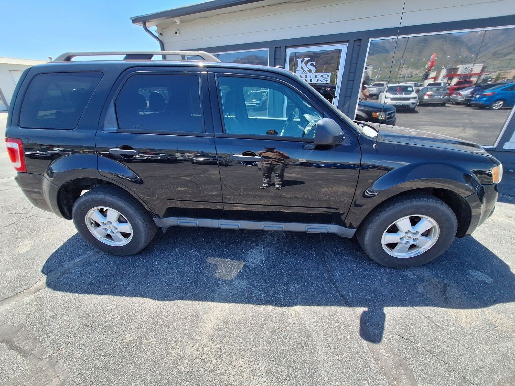 2012 Ford Escape Image 2