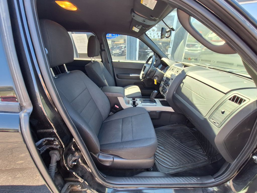 2012 Ford Escape Image 24