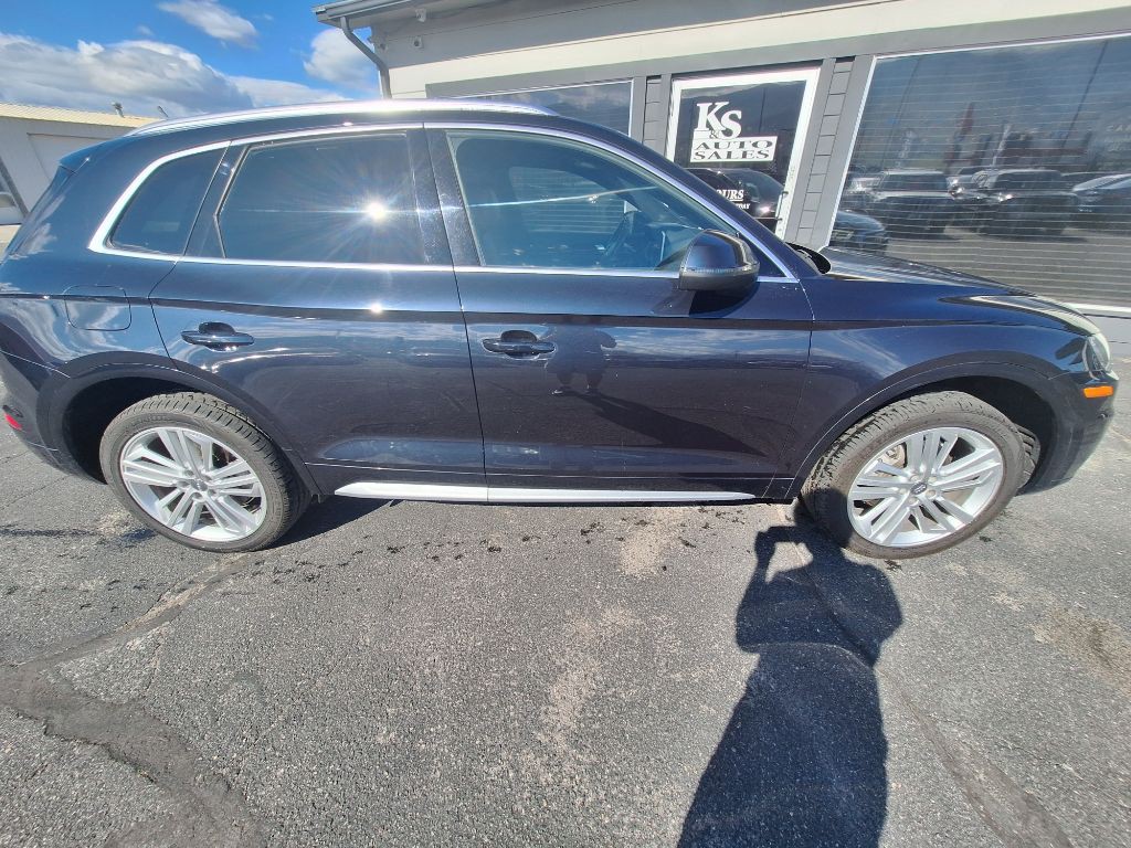2018 Audi Q5 Image 2
