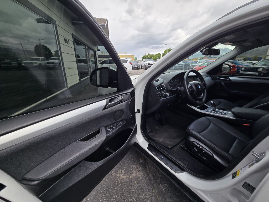 2017 BMW X3 Image 9