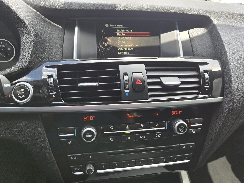 2017 BMW X3 Image 17