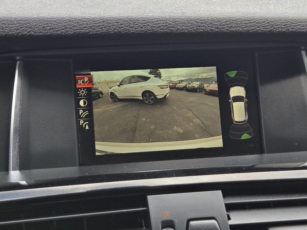 2017 BMW X3 Image 18