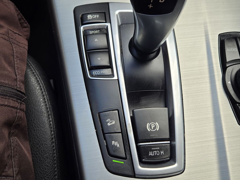 2017 BMW X3 Image 21