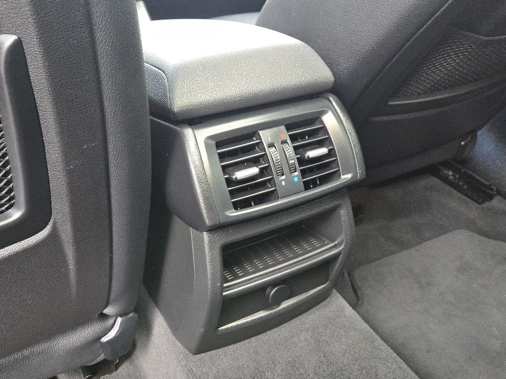 2017 BMW X3 Image 29