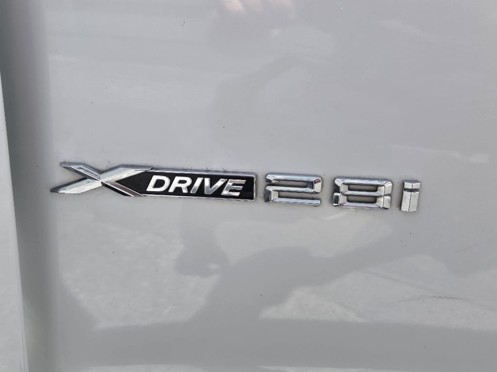 2017 BMW X3 Image 35