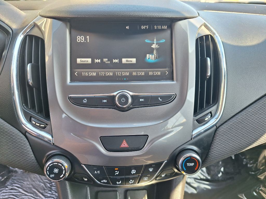 2018 Chevrolet Cruze Image 18