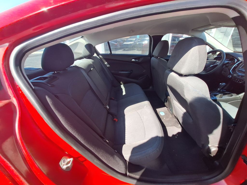 2018 Chevrolet Cruze Image 25