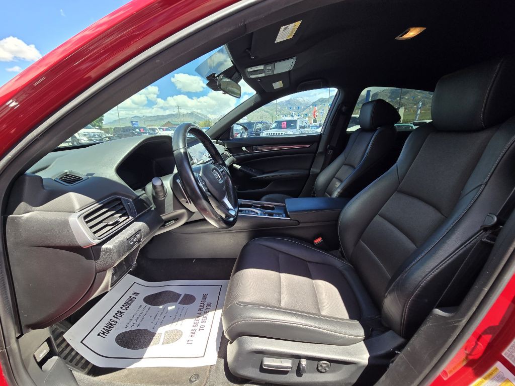 2022 Honda Accord Image 10