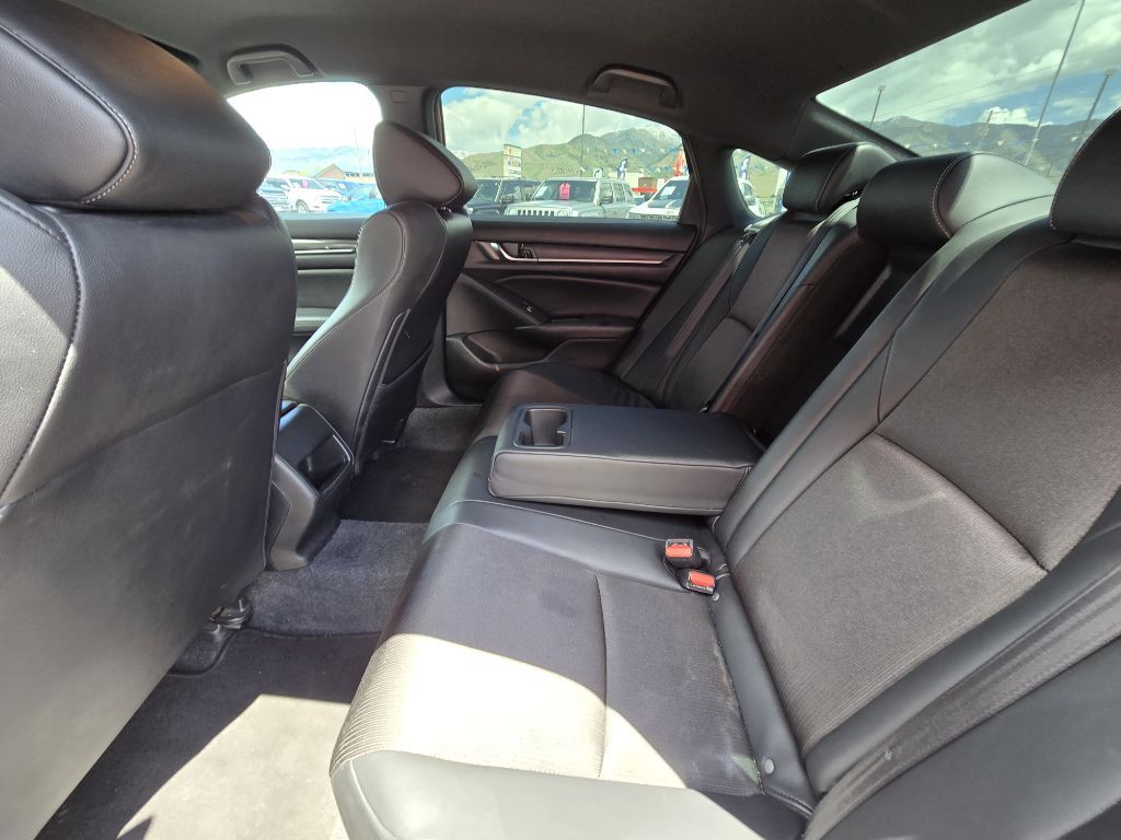 2022 Honda Accord Image 22
