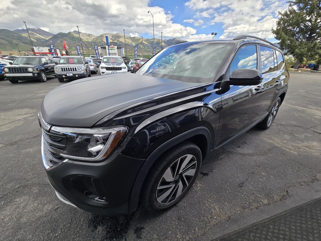 2024 Volkswagen Atlas Image 2