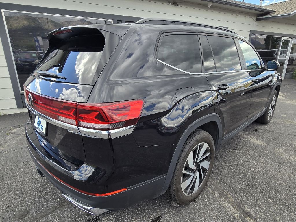2024 Volkswagen Atlas Image 3