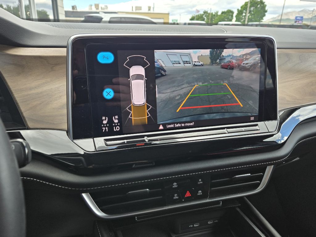 2024 Volkswagen Atlas Image 16