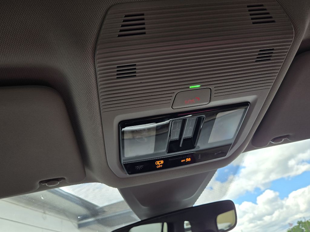 2024 Volkswagen Atlas Image 19