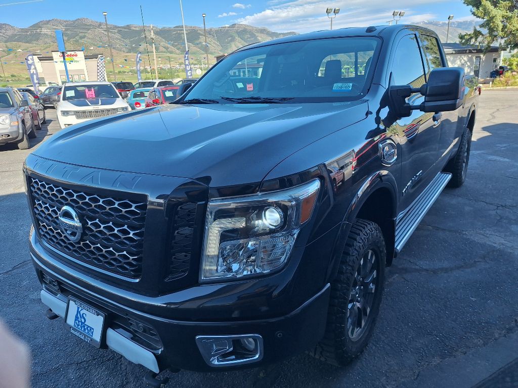 2018 Nissan Titan Image 6