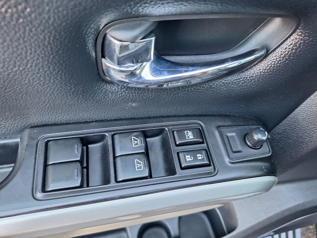 2018 Nissan Titan Image 9