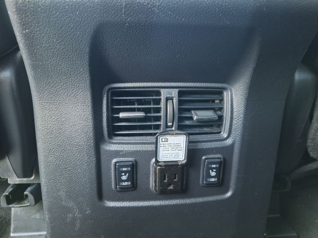 2018 Nissan Titan Image 22