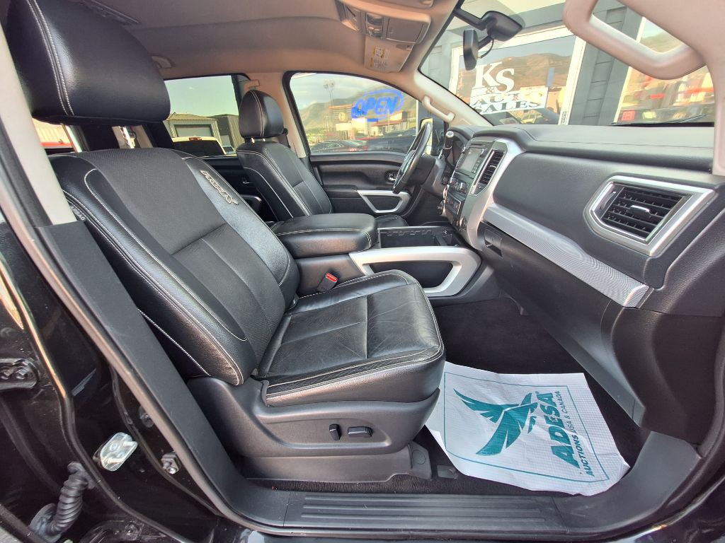 2018 Nissan Titan Image 27