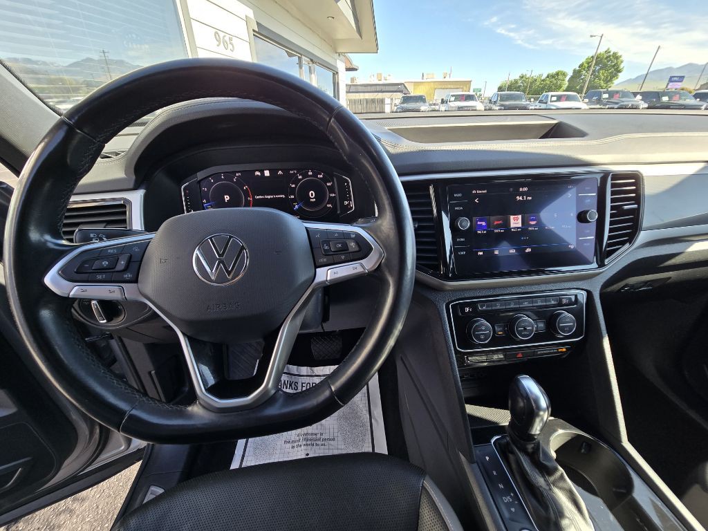2020 Volkswagen Atlas Cross Sport Image 13