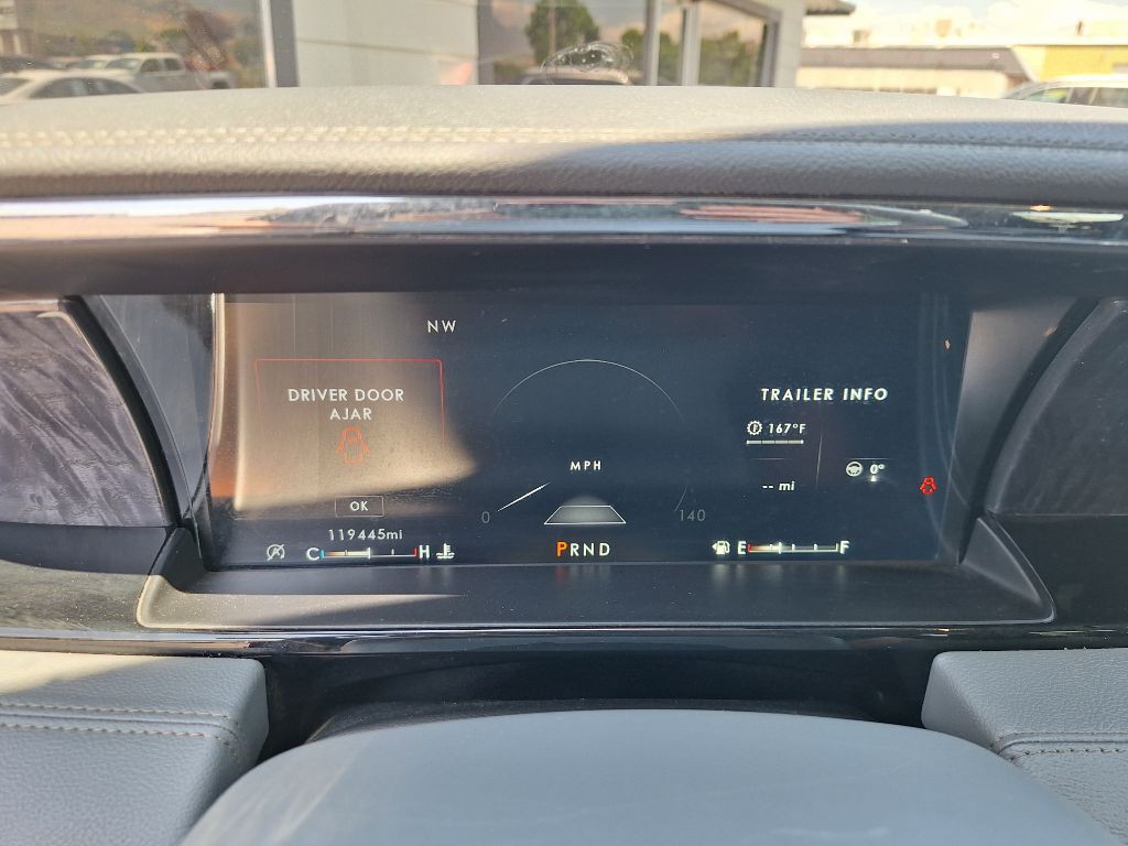 2020 Lincoln Navigator Image 17