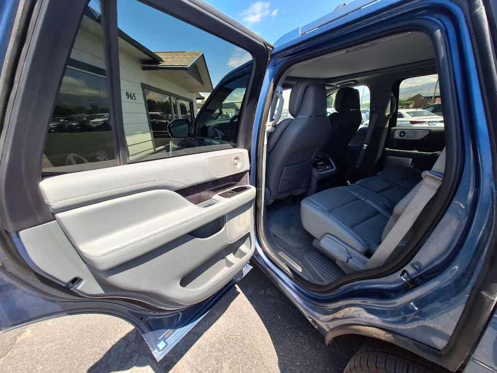2020 Lincoln Navigator Image 22