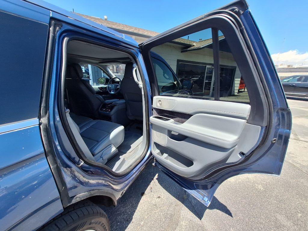 2020 Lincoln Navigator Image 27