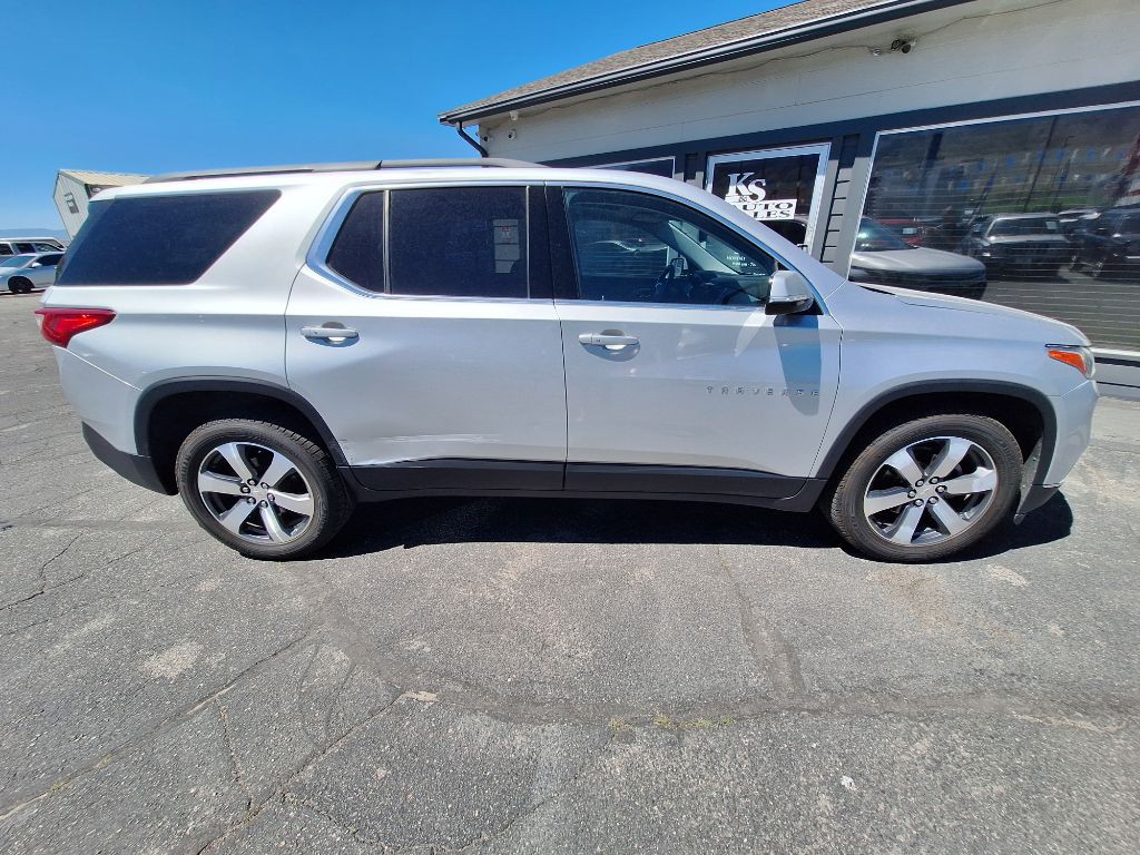 2019 Chevrolet Traverse Image 2