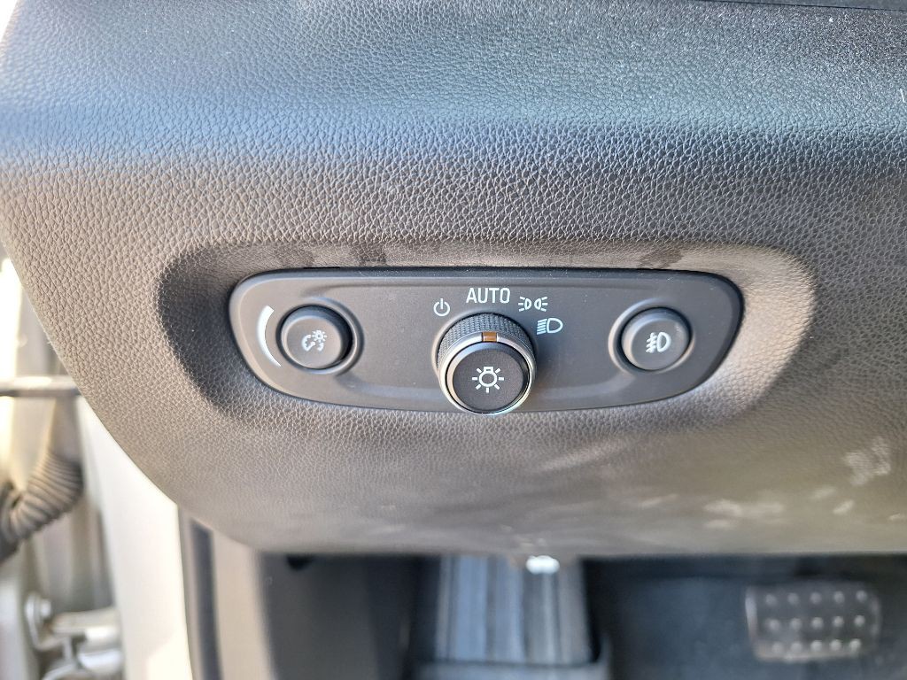 2019 Chevrolet Traverse Image 13