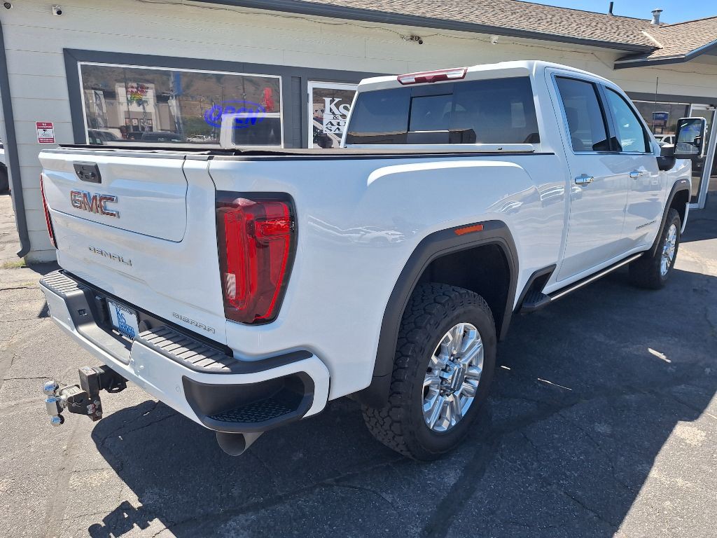 2022 GMC Sierra Image 3