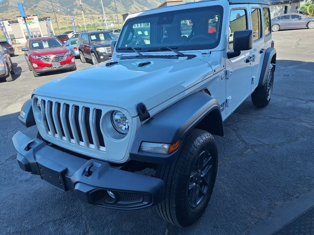 2025 Jeep Wrangler Image 7