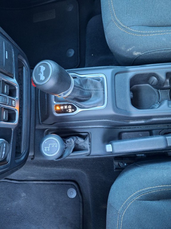 2025 Jeep Wrangler Image 24