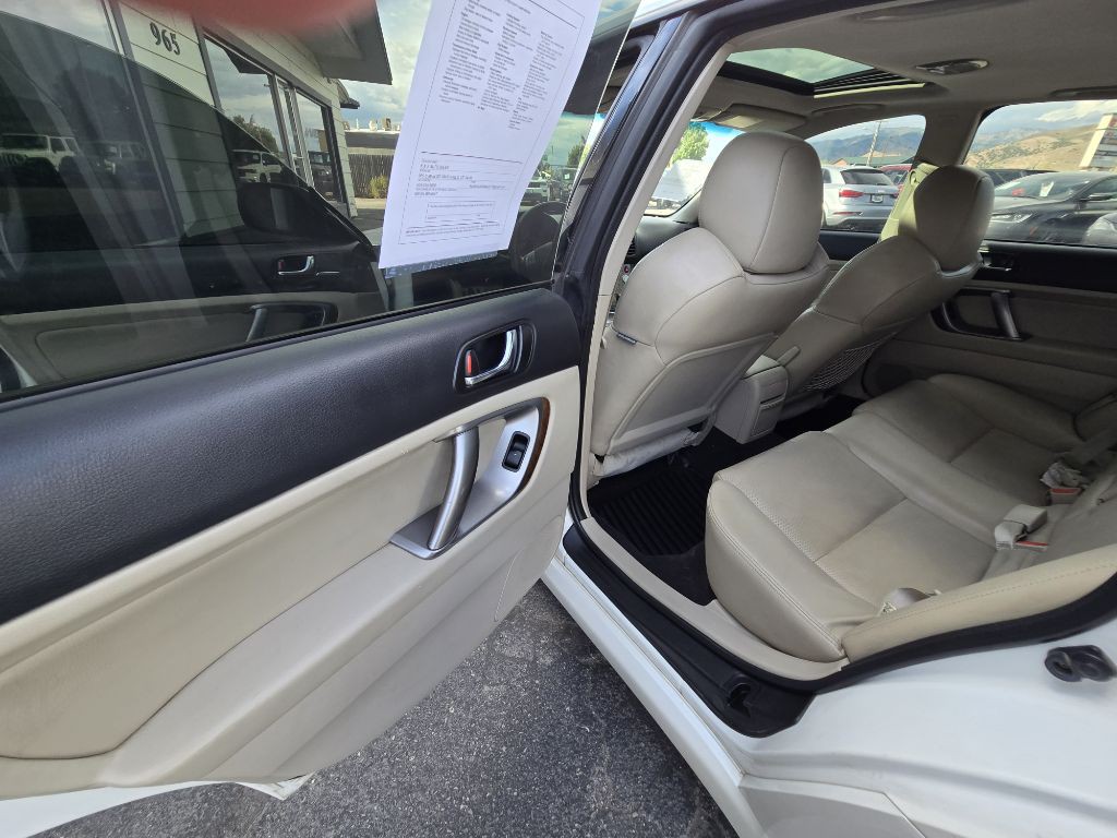 2009 Subaru Legacy Image 23