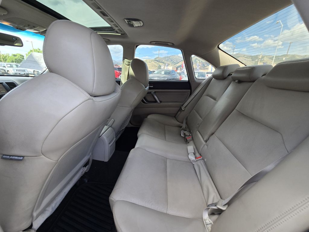 2009 Subaru Legacy Image 24