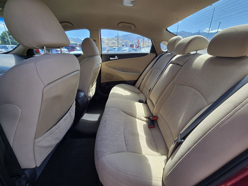 2013 Hyundai Sonata Image 20