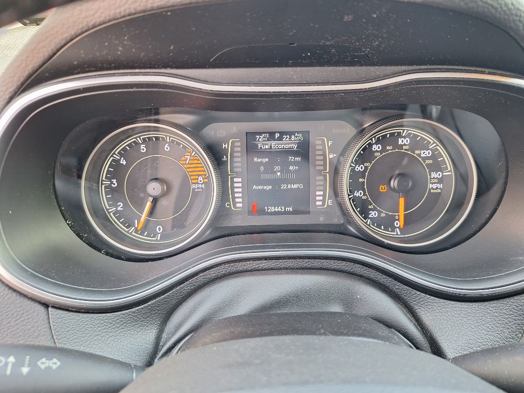 2019 Jeep Cherokee Image 15