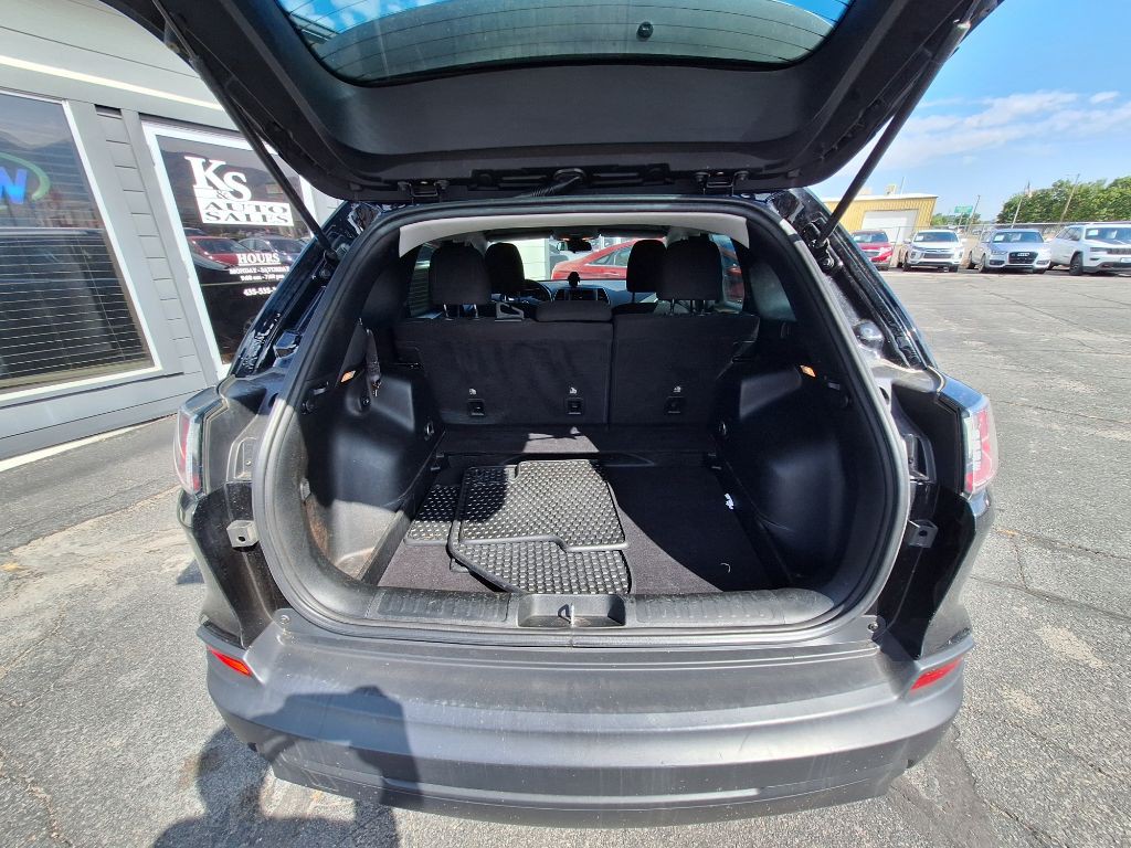 2019 Jeep Cherokee Image 25