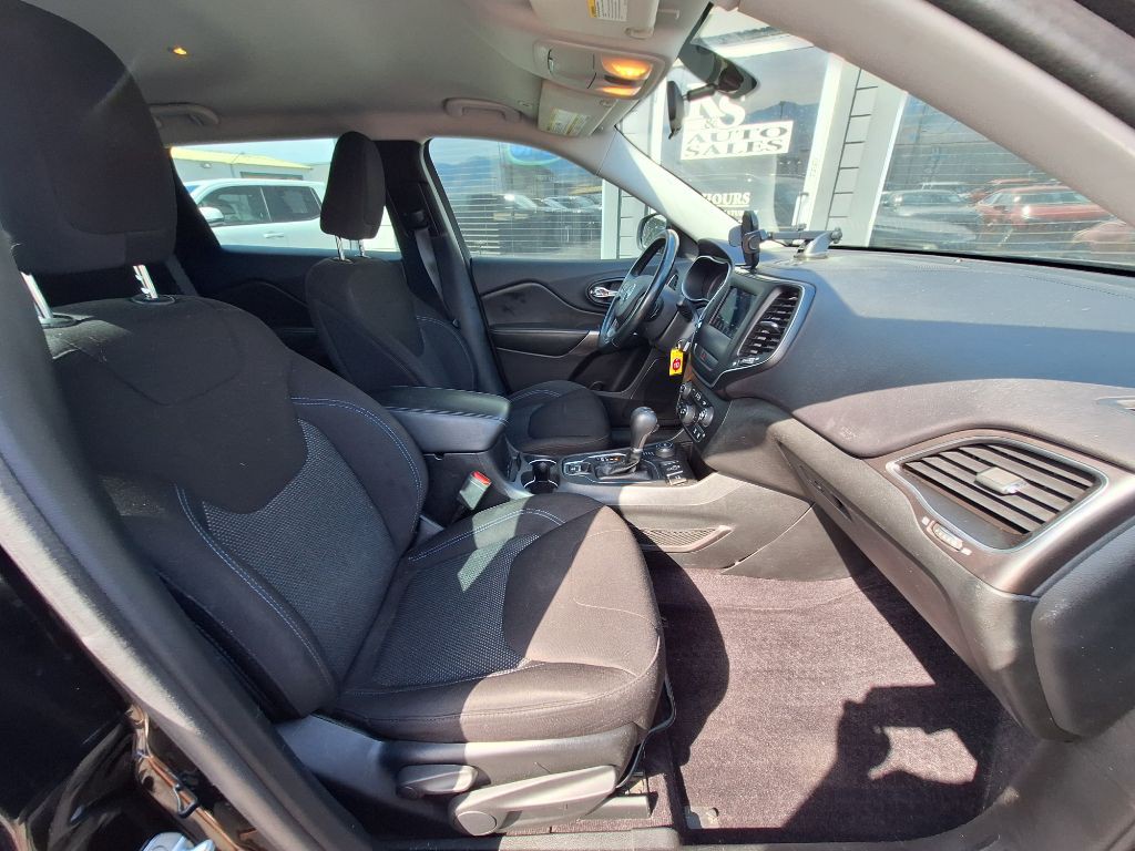 2019 Jeep Cherokee Image 29