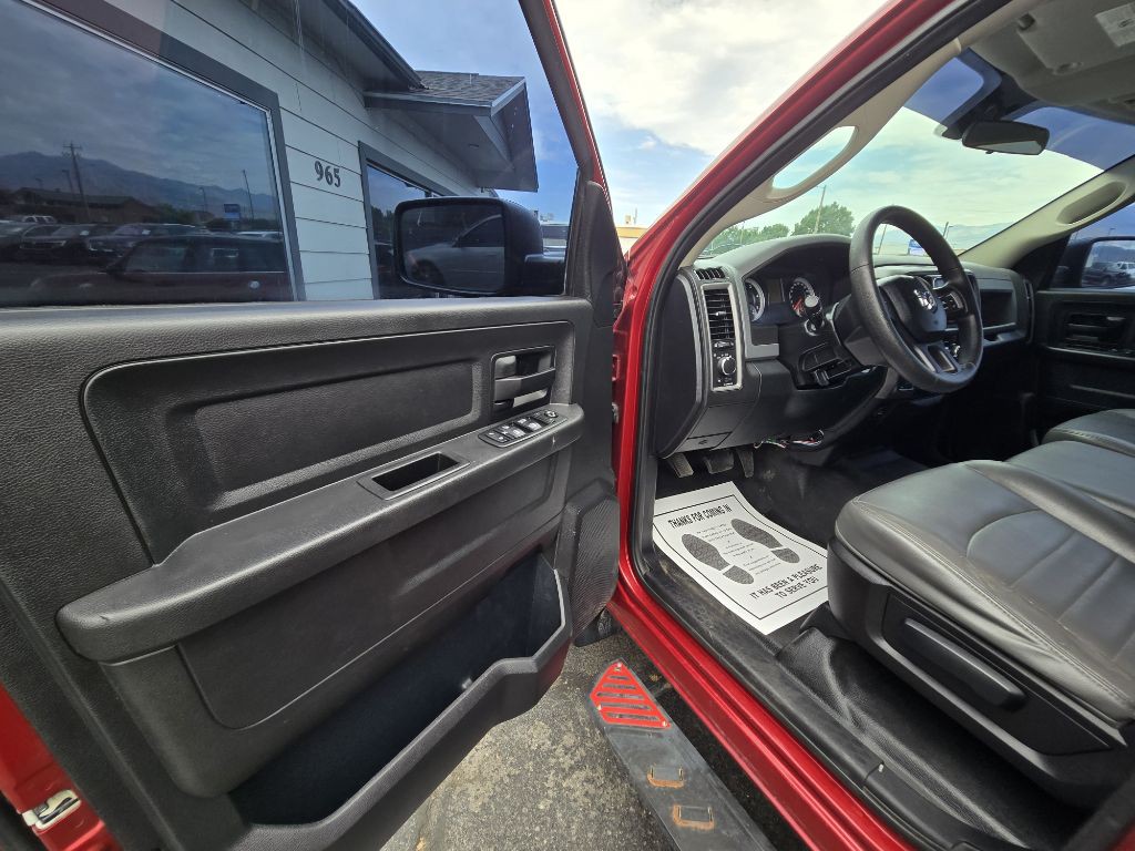 2014 RAM 1500 Image 9