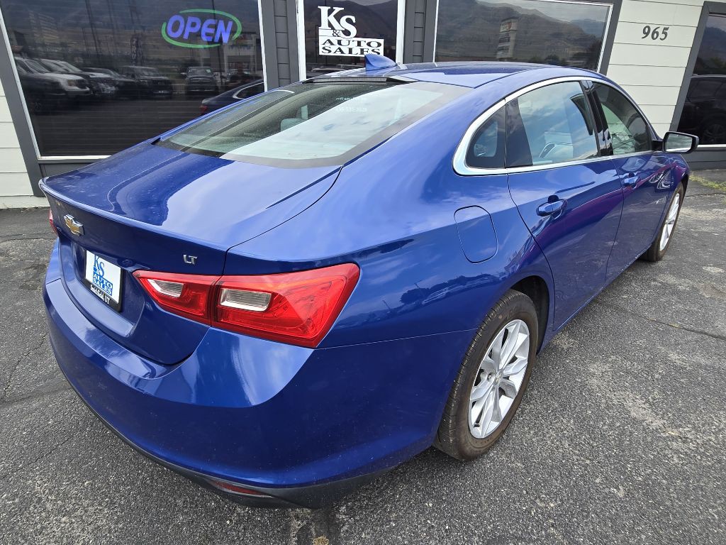 2023 Chevrolet Malibu Image 3