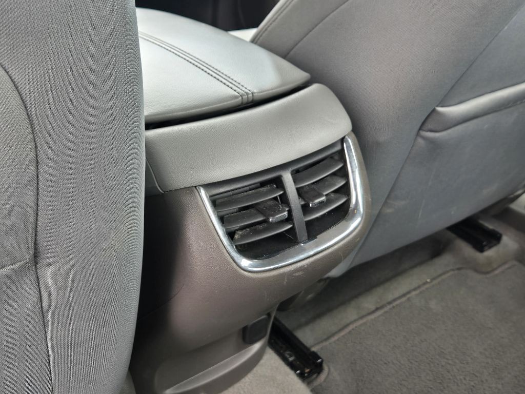 2023 Chevrolet Malibu Image 21
