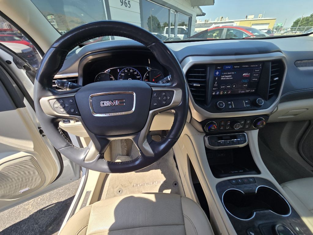 2020 GMC Acadia Image 13