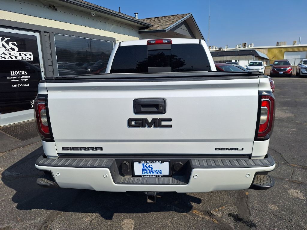 2018 GMC Sierra Image 4