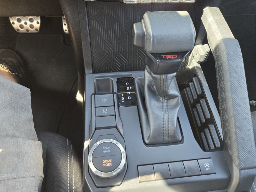 2024 Toyota Tacoma Image 18
