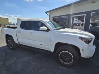 Image for 2024 Toyota Tacoma Double Cab ID: 7611650