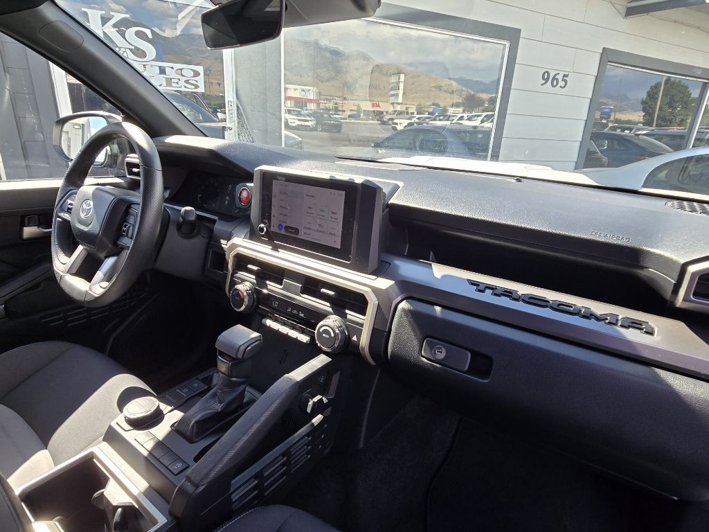2024 Toyota Tacoma Image 26